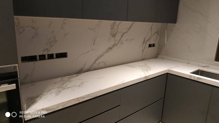 Dekton-Aura15